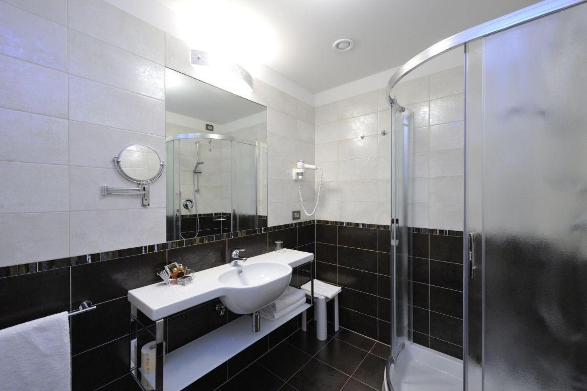 Hotel Lido Bibione Beach Екстериор снимка