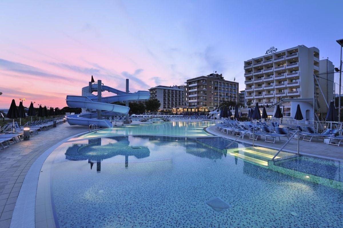 Hotel Lido Bibione Beach Екстериор снимка