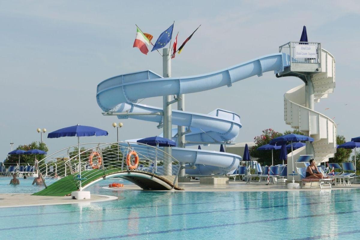 Hotel Lido Bibione Beach Екстериор снимка