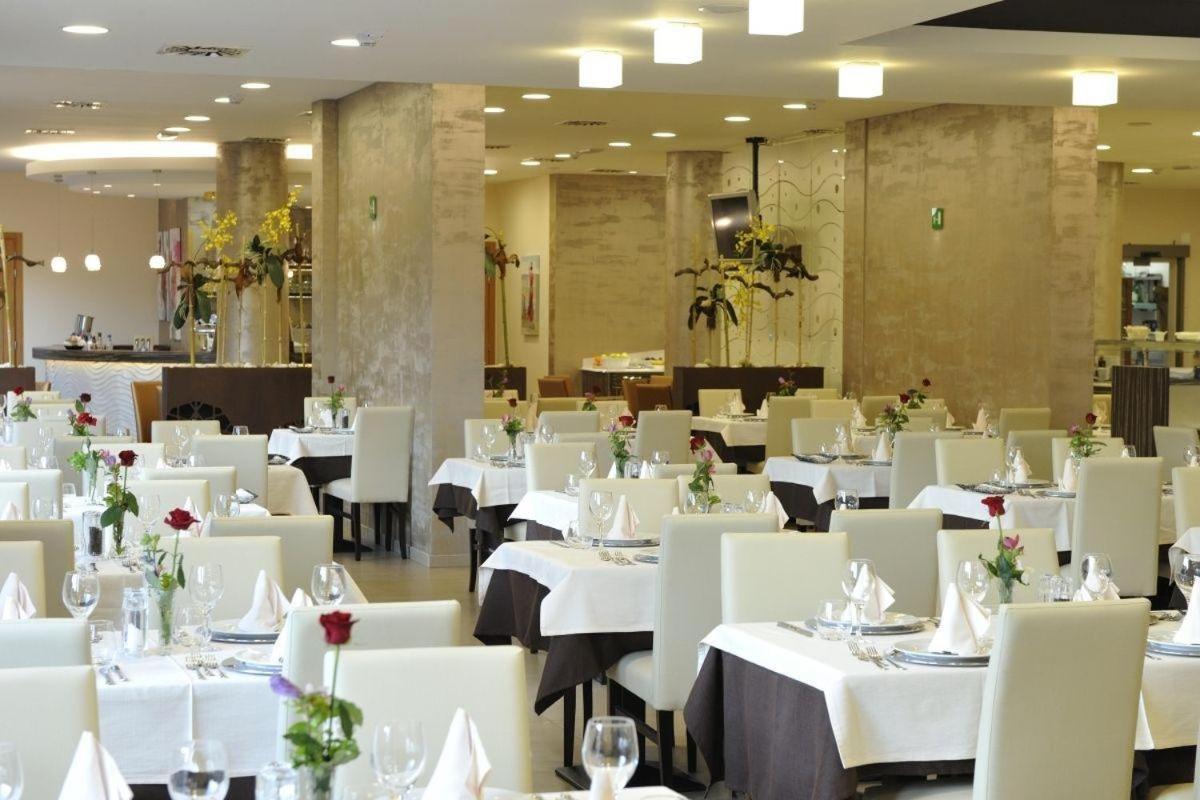 Hotel Lido Bibione Beach Екстериор снимка